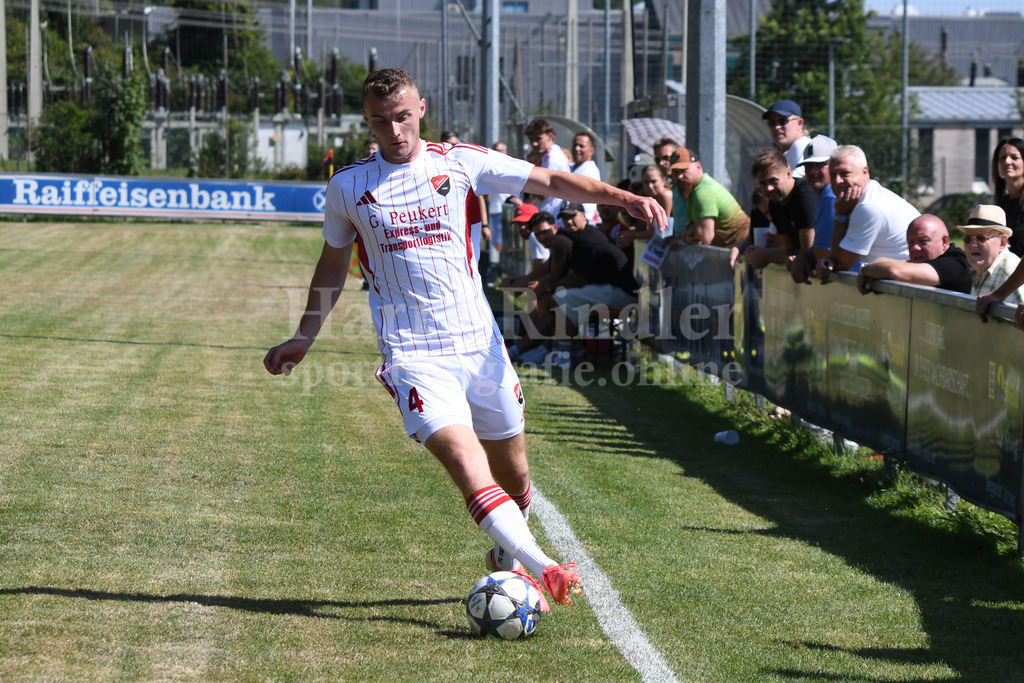 TSV Seebach : TSV Bad Abbach | Jonas Leutner  (TSV Seebach #4) - Realisiert mit Pictrs.com