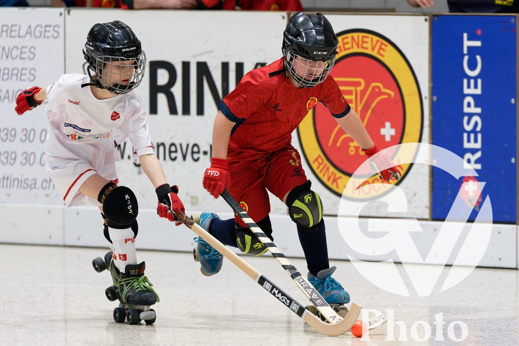 U11  - Geneve RHC v Pully RHC  |  during the U11  match between Geneve RHC and Pully RHC  at Centre sportif de la queue d'arve in Geneve, Switzerland