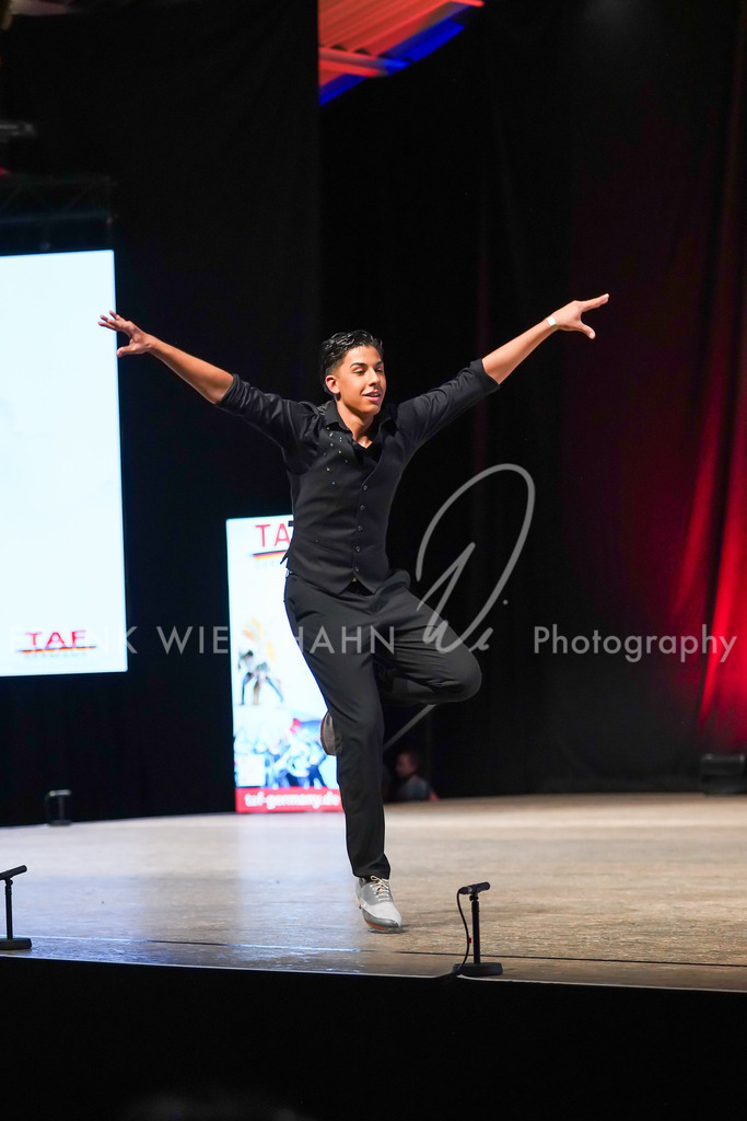 FW708210 | FRANK WIESEHAHN MEDIA - Realisiert mit Pictrs.com