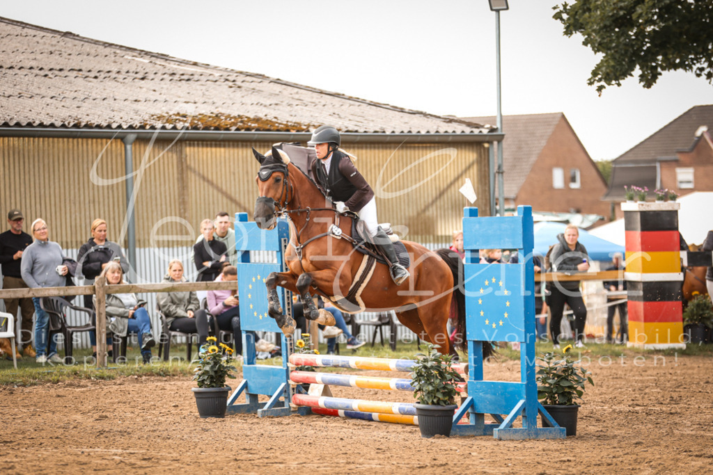 04.SaSpES00045 | Leoni Ertmer Photography - Realisiert mit Pictrs.com