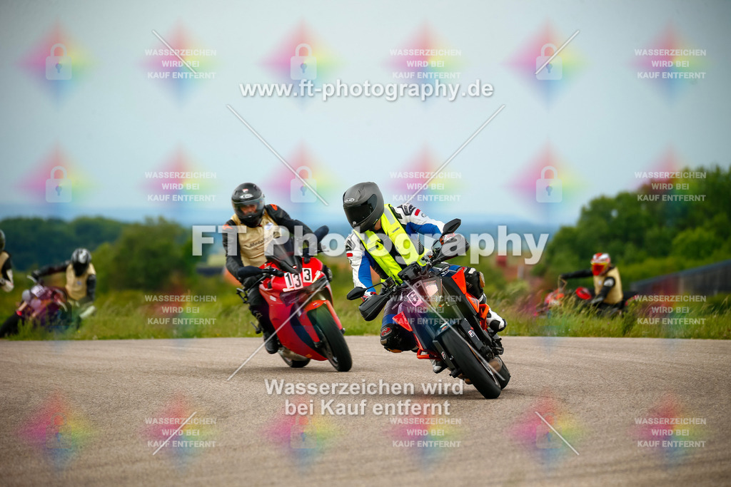 _MOT1572 | Hier findet Ihr Bilder von Touristenfahrten auf der Nürburgring Nordschleife oder von anderen Veranstaltungen die ich besucht habe. Viel Spass beim Durch Schauen 