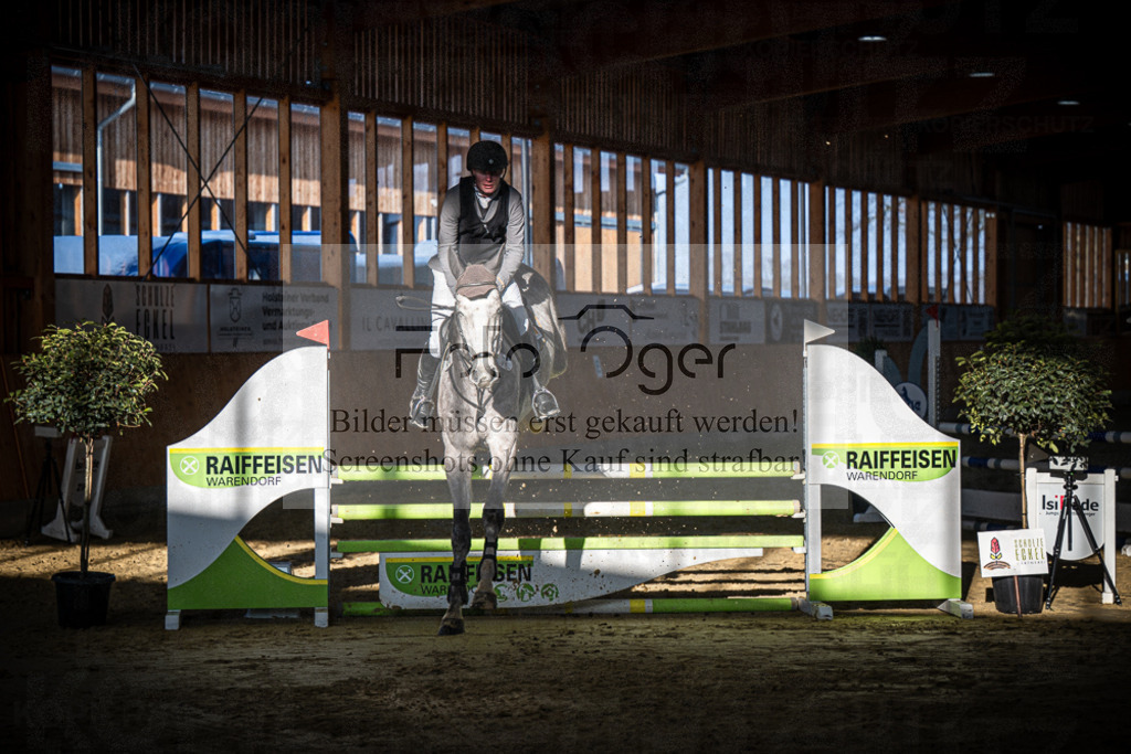 DOS_0796 | Entdecke hochwertige Reitturnierfotos von Foto Oger. Professionell, emotional und authentisch – jetzt Lieblingsmomente im Shop bestellen.Deutschlandweite Turnierfotografie. - Realisiert mit Pictrs.com