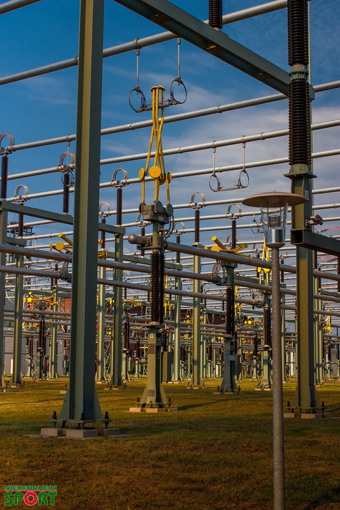 KraftwerkWalsum_P3_290722_09 | Bildergalerie von Sport-Ereignissen aber auch von weiteren spannenden Dingen - nicht nur vom Niederrhein. In Anlehnung an den bekannten Spruch von Hanns Dieter Hüsch heißt das Motto: "Niederrhein ist überall".  - Realisiert mit Pictrs.com