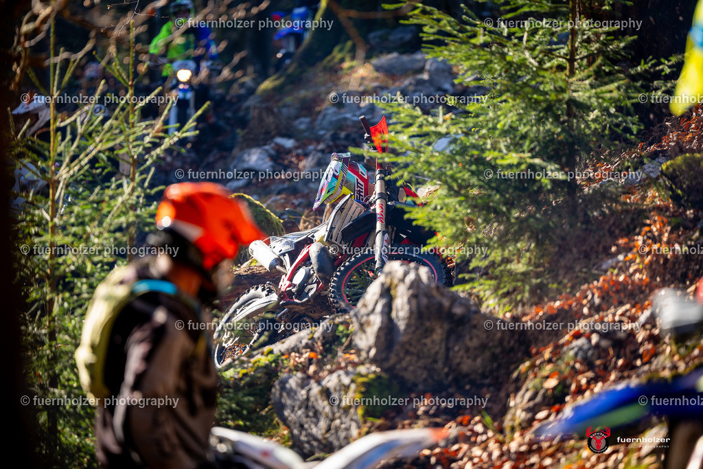 fuernholzer_241026-C2-52 | Fotografische Impressionen von der Red Stag Enduro Extreme by fuernholzer-photography.com. Endurosport in Österreich fotografisch festgehalten von fuernholzer. Auftragsfotografie für Private, Gewerbefotos und Industriefotografie. Eventfotografie, Sportfotografie und Motorsportfotografie. Anbieter von Fotoworkshops, Fototraining, fotografischen Vorträgen und Fotoseminaren.