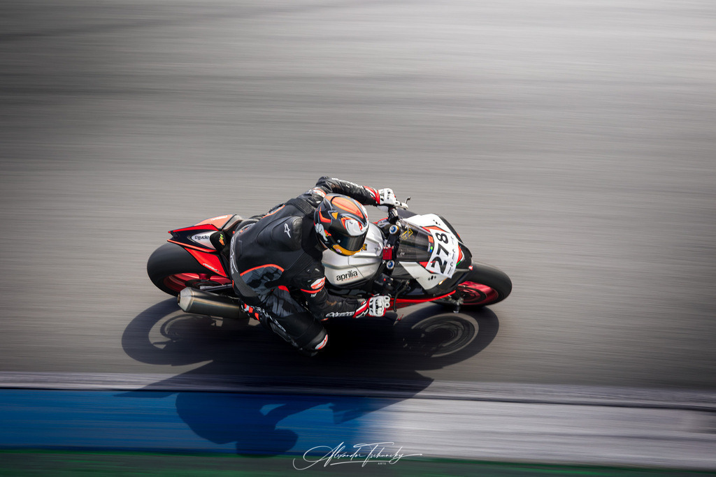 Ducati Trackday Hockenheimring 2026 | Entdecken Sie die faszinierende Welt von Alexander Tschuncky Arts: Kreative Fotografie, atemberaubende Automobilkunst und hochwertiger Bilderdruck. Lassen Sie sich inspirieren! - Realisiert mit Pictrs.com
