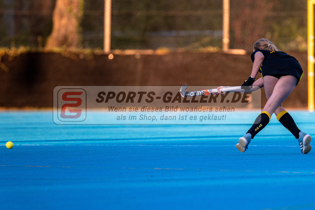 SM_20250425-D85_2855 | 1.Bundesliga Feld - Rückrunde (W) HTHC - DCADA / 1:2