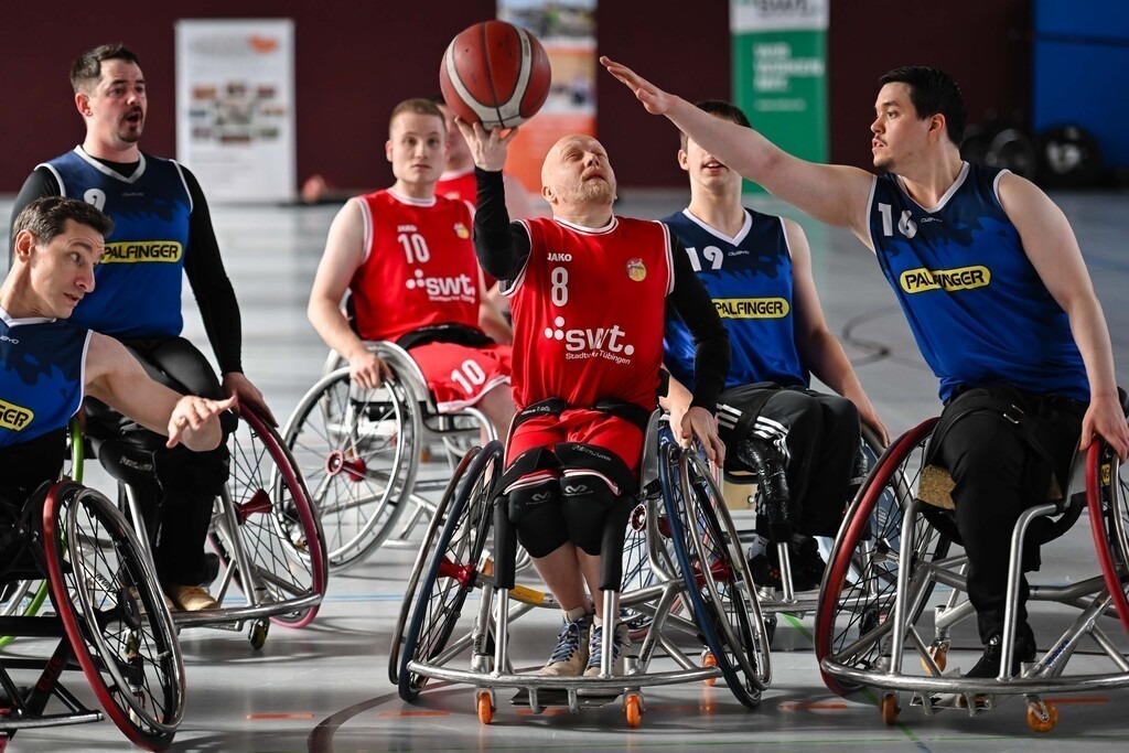 2026-02-22-Ralph_Kunze-1995 | Ralph Kunze - Realisiert mit Pictrs.com