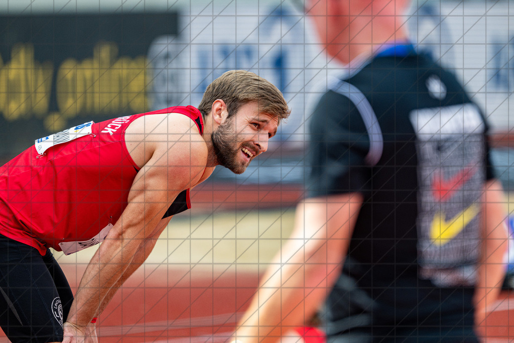 DIE FINALS 2025 | Dt. Leichtathletik Meisterschaft | Halbfinalläufe 400m Herren | Dammermann und Kroll mit unterschiedlichen Ergebnissen und Erfolgen in den Halbfinalläufen.  //  02.08.25: DIE FINALS 2025 | Dt. Leichtathletik Meisterschaft | Halbfinalläufe 400m Herren / Dresden / Deutschland  //   CREDIT:www.bullenfotos.de, Martin König, Hörner Weg 40, D-49078 Osnabrück, +4917663732967 // Nutzung und Weitergabe nur zu den vereinbarten Zwecken. Presseanfragen an Ersteller. Alle Rechte beim Ersteller. Honorierung nach MFM. - Realisiert mit Pictrs.com