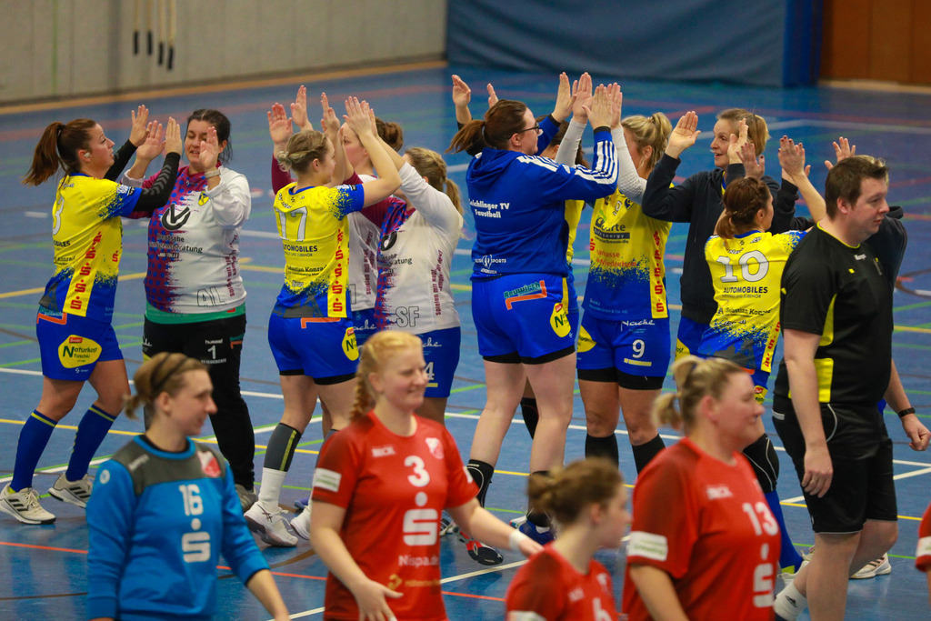 SvSchermbeck_SVN_061225_010 | Bildergalerie von Sport-Ereignissen aber auch von weiteren spannenden Dingen - nicht nur vom Niederrhein. In Anlehnung an den bekannten Spruch von Hanns Dieter Hüsch heißt das Motto: "Niederrhein ist überall".  - Realisiert mit Pictrs.com