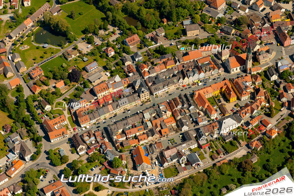 Das Luftbild zeigt :  Kemnath - Die Luftaufnahme wurde 2024 vom UL-Flugzeug aus erstellt ( keine Drohne ) - Hochauflösende Luftaufnahme - Für grossformatige Ausdrucke geeignet. Die Geschenkidee !Mit Lizenz und Bildrechte bestellbar