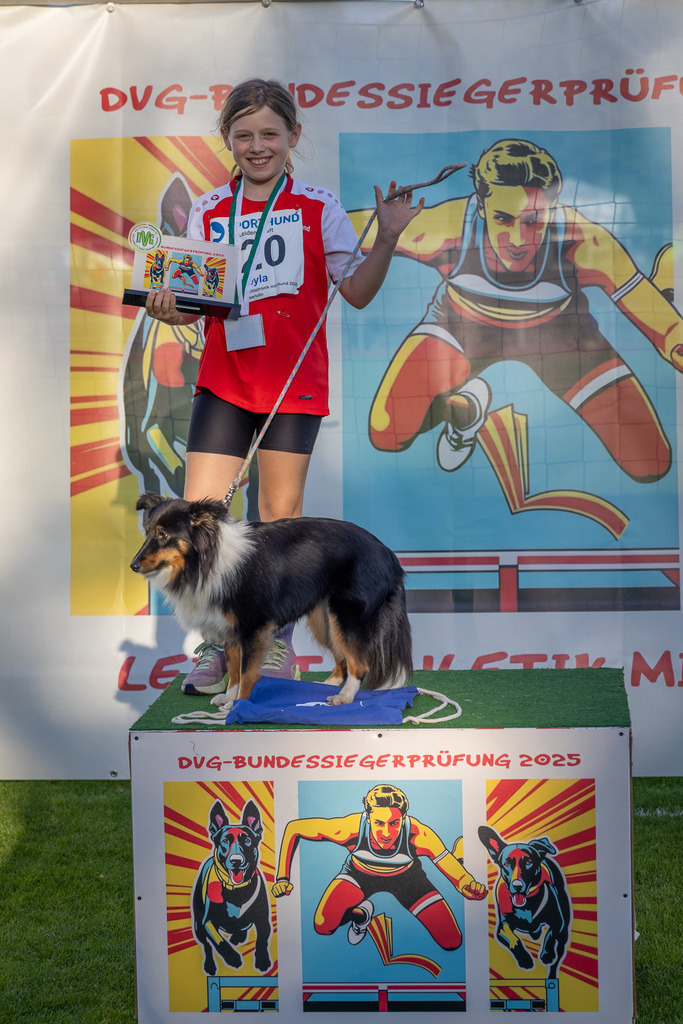 Pfotenfotografie_DV3A4522-2 | Hundefotografie, Tierfotograf, Pfotenfotografie, Fotoshooting Hund, Hunde Portrait, Hundesport, Hundeportraits, Heideshooting, Hunde, Sportfotograf, Hundefotograf, Turnierhundsport, THS,  - Realisiert mit Pictrs.com