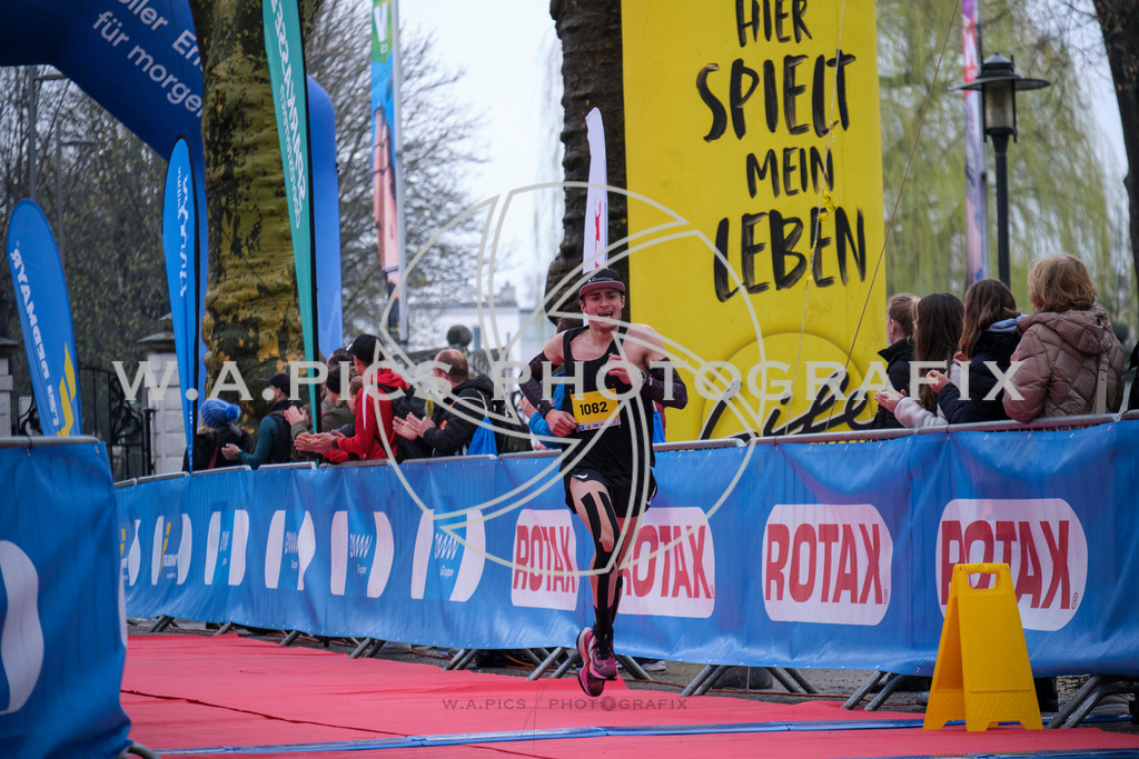 ..... | AUSTRIA, Wels, 30.03.25, ALOHA Wels Halbmarathon, Image Shows: , Foto: Wapics/RING M.