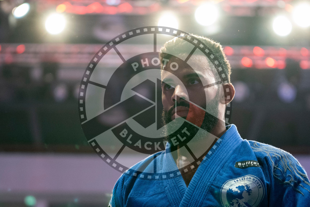 20231108PBB1179 | Fighters compete during the AJP World Professional Championship in the Mubadala Arena in Abu Dhabi, Arab United Emirates, on November 8, 2023.