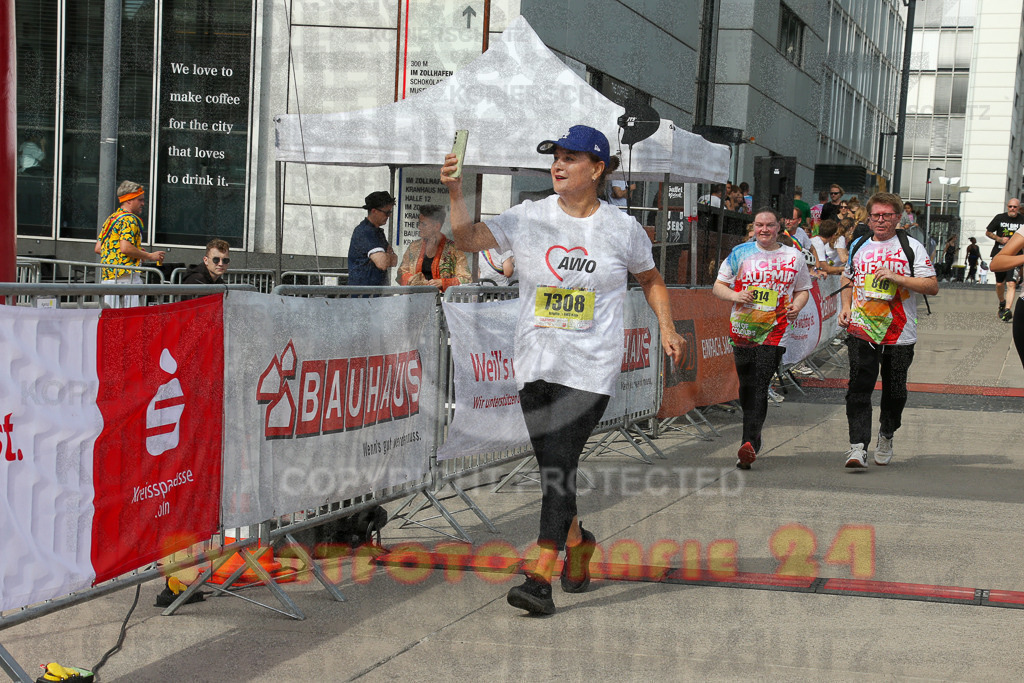 250920_1341_EX1_6173 | Sportfotografie im Rhein-Sieg Kreis, Köln, Bonn, NRW, Rheinland Pfalz, Hessen, etc. Unser Tätigkeitsfeld umfasst den Laufsport vom Volkslauf über den Marathon, Duathlon, Triathon bis zum Ultralauf wie Kölnpfad Ultra oder Schindertrail.