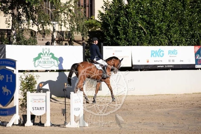 2B4A0814 | pixelfaenger - Realisiert mit Pictrs.com