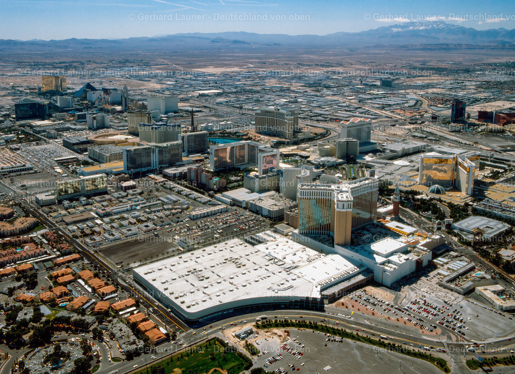 USA6594 | Las Vegas Boulevard (Strip), Las Vegas, Nevada, USA, 1998