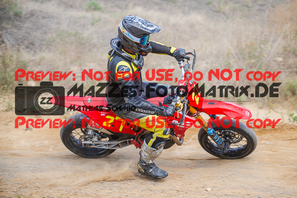 MaZZes_FotoMatrix_220813_3062 | S4