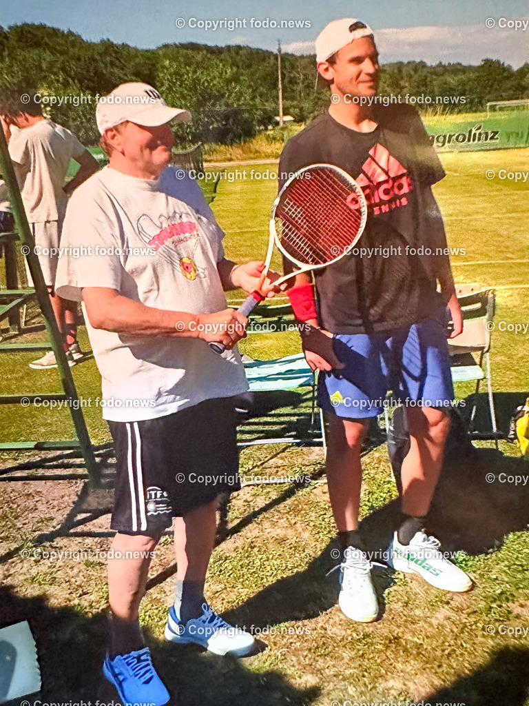Klein Wimbledon_ Gottfried Stadlhuber_ 09.07.2023-20 | 09.07.2023, Kremsmuenster, AUT, Klein Wimbledon, im Bild Gottfried Stadlhuber mit Dominic Thiem - REPRO