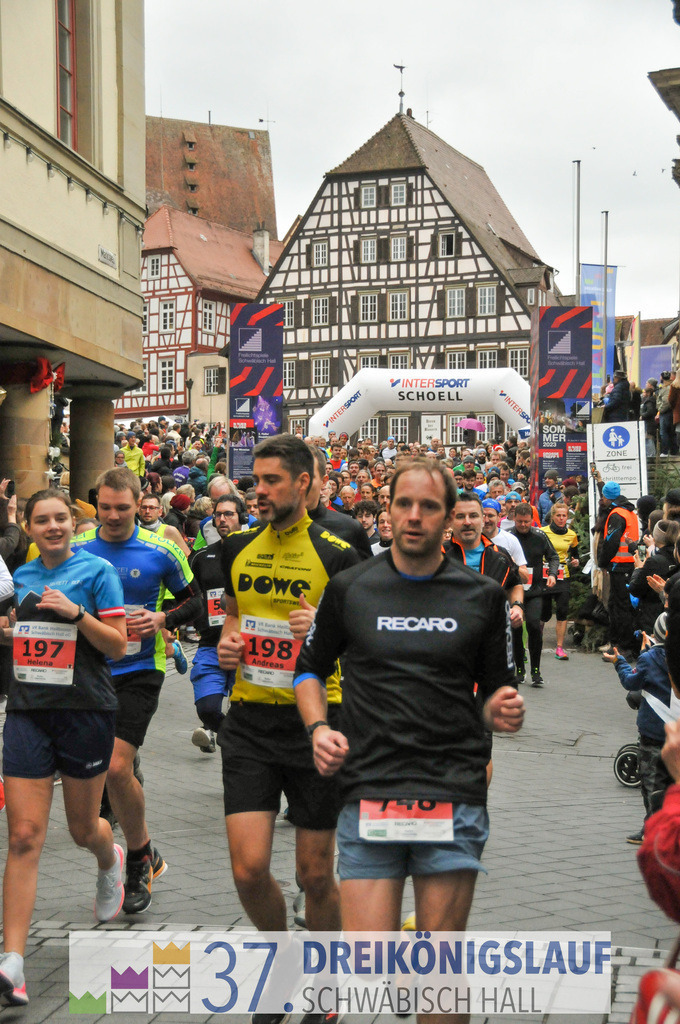 VR Bank Hauptlauf 10000m | 3 Koenigslauf 2023 - Realisiert mit Pictrs.com