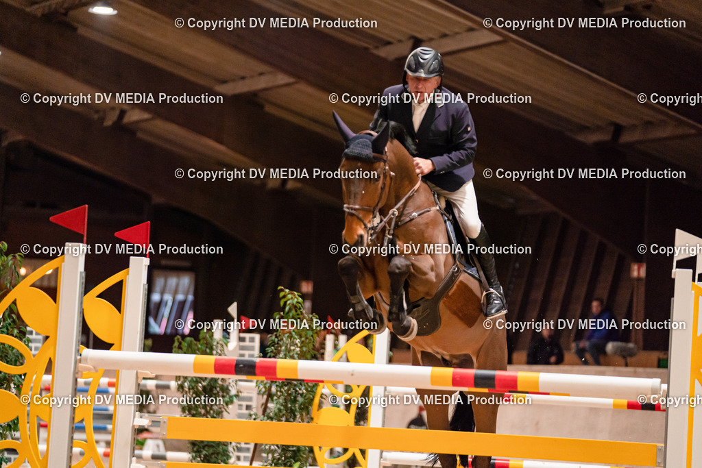 Springen Tag 1-794 | dv-media-shop - Realisiert mit Pictrs.com