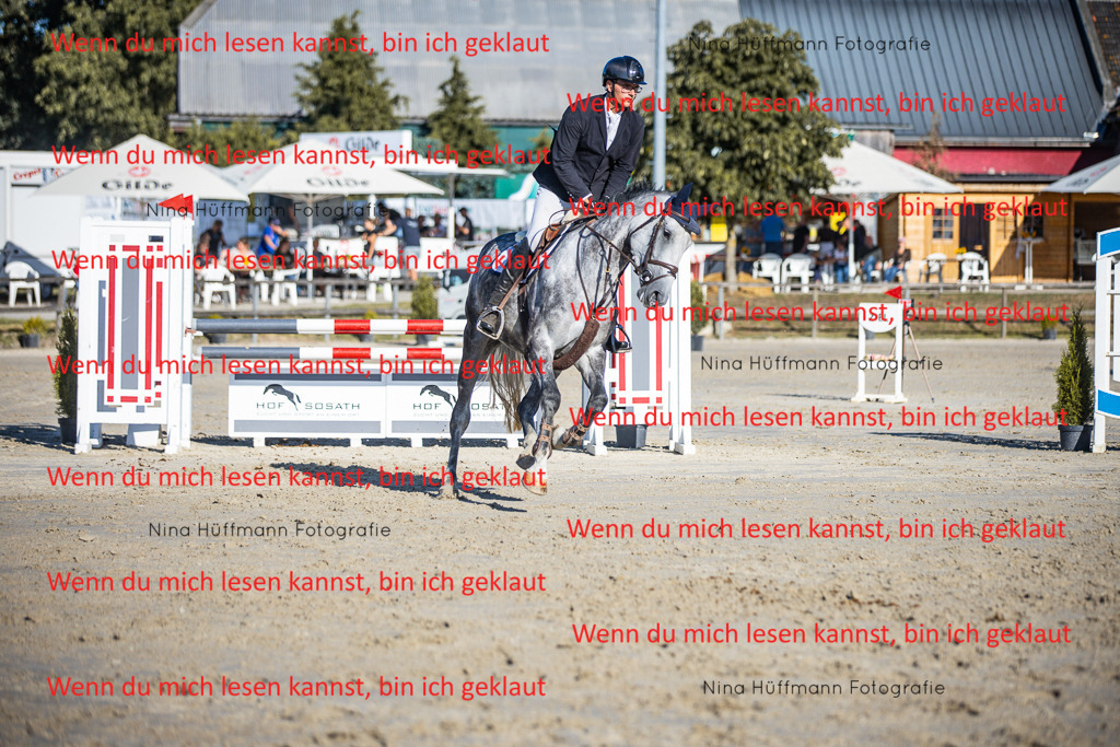 BK1A6097 | Turnierbilder Turnierfotos Nina Hüffmann Turnierfotografie Pferdefotografie Tierzeichnung Haustierzeichnung Pferdezeichnung Hundezeichnung Videograf  - Realisiert mit Pictrs.com