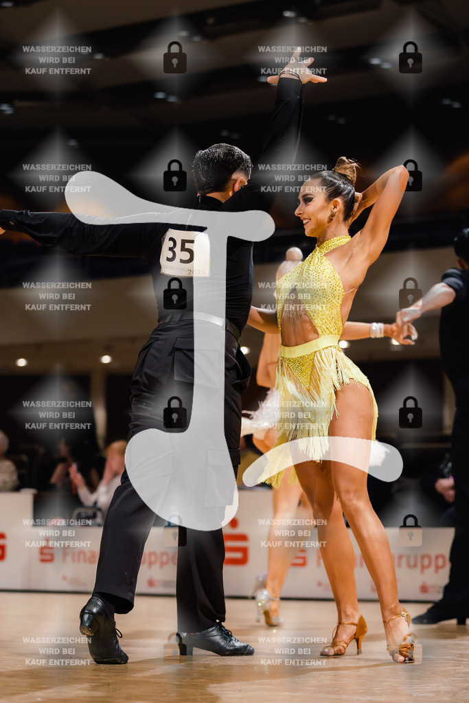 Goldstadtpokal 2025 - WDSF World Open Latin 40th (35) Shanonn Marcon _ Lindis Duplay (France)-2025-01-25-4896 | Webshop for digital downloads and prints of dance sport, event & show photographer Julian Link - Realisiert mit Pictrs.com