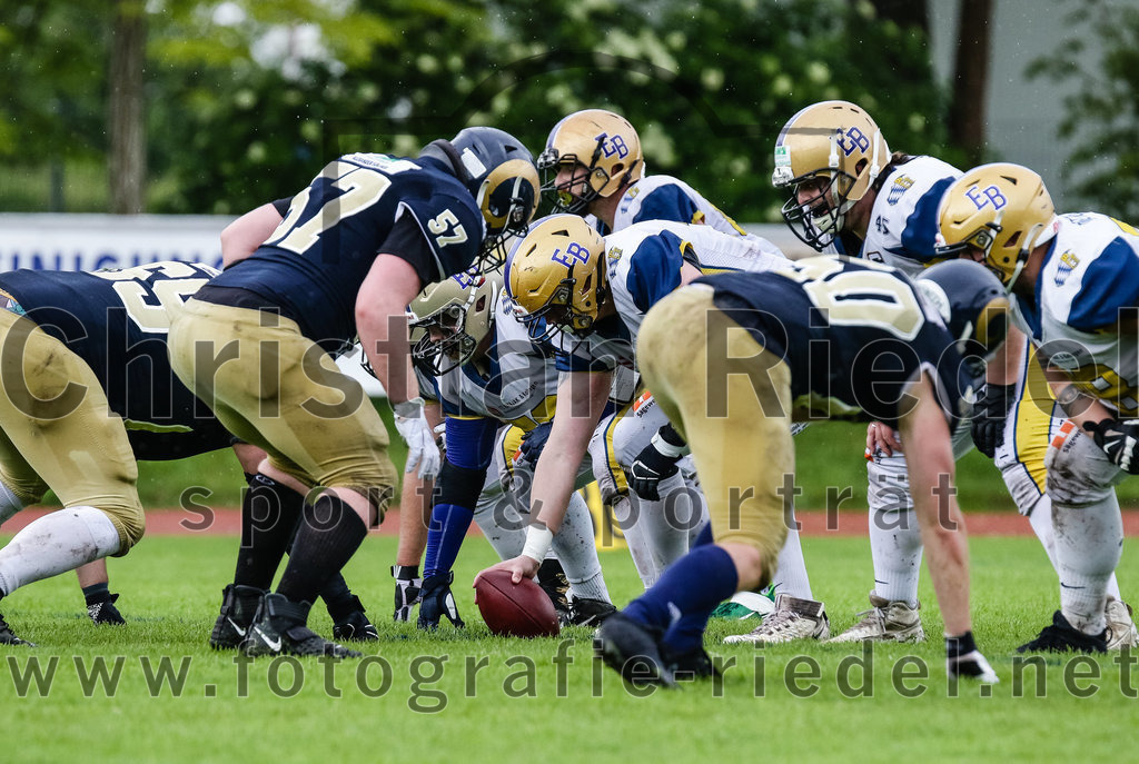 2022-05-29_094_Erding_Bulls_gegen_Nuernberg_Rams | Erding, Deutschland, 29.05.2022:
Fußball, Regionalliga 2022, 5. Spieltag, Erding Bulls gegen Nürnberg Rams, Endergebnis: 10:16

Foto: Christian Riedel / fotografie-riedel.net