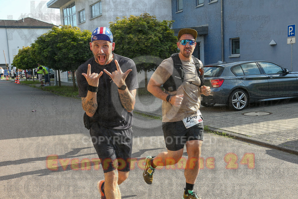 230804_1811_EX1_3781 | Sportfotografie im Rhein-Sieg Kreis, Köln, Bonn, NRW, Rheinland Pfalz, Hessen, etc. Unser Tätigkeitsfeld umfasst den Laufsport vom Volkslauf über den Marathon, Duathlon, Triathon bis zum Ultralauf wie Kölnpfad Ultra oder Schindertrail.
