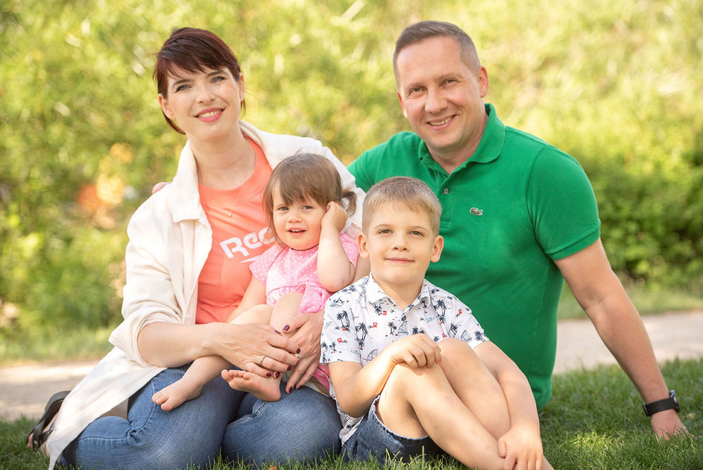 Galerie-Familie (20) | Mein Name ist Arkadius. Ich fotografiere Ihre Hochzeit in Frankfurt und im Umkreis von 200 km. Als Fotograf bin ich noch bekannt im Bereich Business- und Modefotografie.