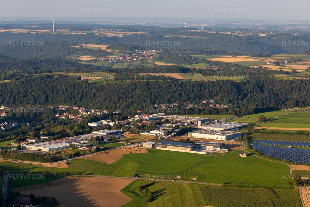 Luftbild: SuperAlloy Manufaktur GmbH. REMONDIS Industrie Service GmbH & Co. KG Niederlassung Loßburg, GROHE Technology GmbH, Holzbau Springmann GmbH - Einer.Alles.Sauber., Dobergo GmbH & Co. KG im Ortsteil Betzweiler in Loßburg im Bundesland Baden-Württemberg in Deutschland. Foto: IMG_128535.jpg vom 25.08.2021 durch Werner Riehm/FLY-FOTO.de