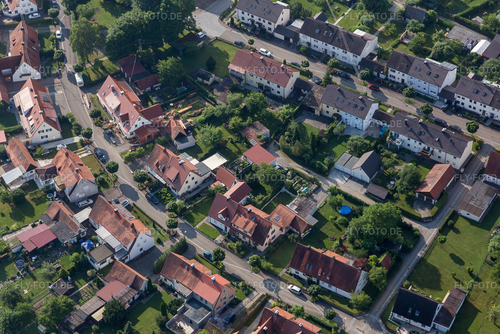 Luftbild: Riedlingen, Rambergsiedlung im Ortsteil Riedlingen in Donauwörth im Bundesland Bayern in Deutschland. Foto: IMG_101678.jpg vom 08.07.2017 durch Werner Riehm/FLY-FOTO.de