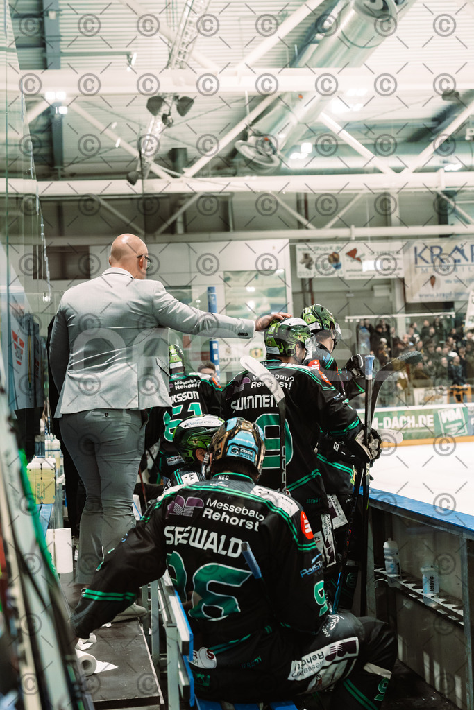 Alligators_vs_Bayreuth_10_2025-63 | Höchstadt Alligators Fotogalerie: Eishockey-Action aus Franken. Professionelle Spielfotos, Portraits & Stadionbilder zum Download. Jetzt entdecken! - Realisiert mit Pictrs.com