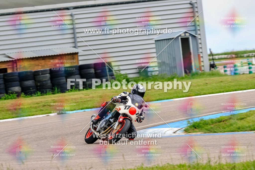 MotoTeam-8096 | Hier findet Ihr Bilder von Touristenfahrten auf der Nürburgring Nordschleife oder von anderen Veranstaltungen die ich besucht habe. Viel Spass beim Durch Schauen 