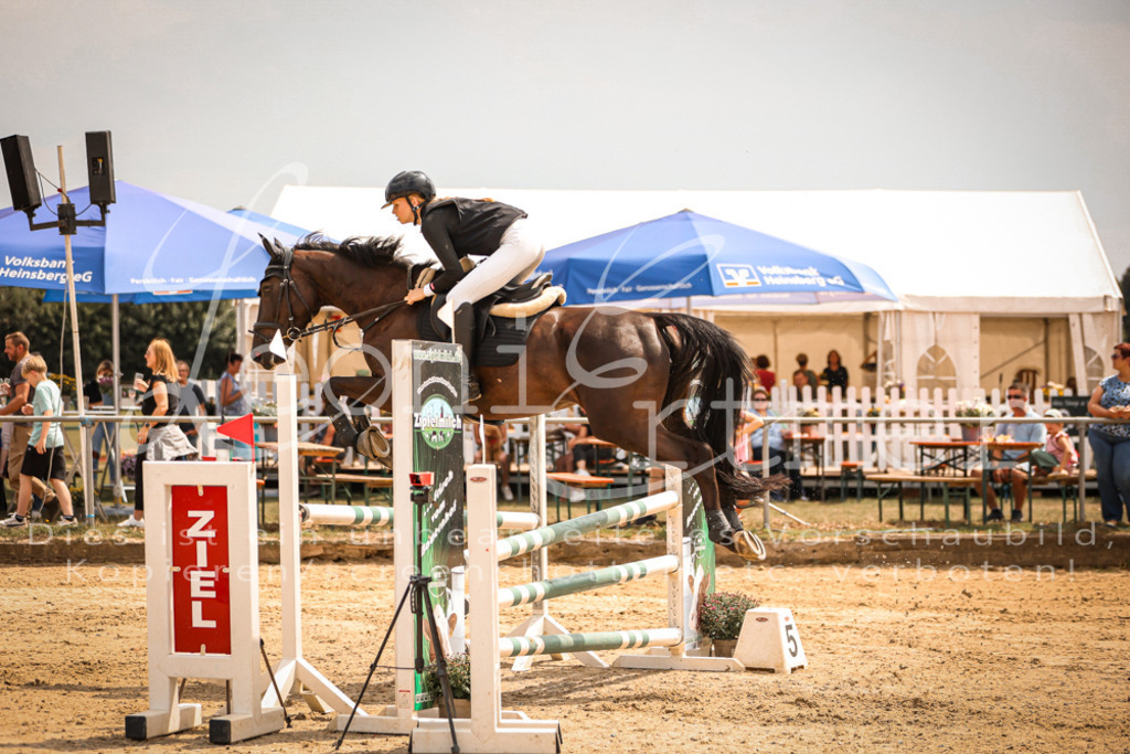 25.SaSpA00146 | Leoni Ertmer Photography - Realisiert mit Pictrs.com