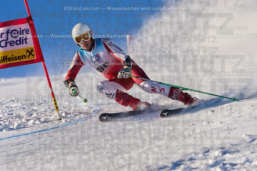 ALP3985_MASTERS-Cup_GS-A Herrn_Hirschler Siegfried | (C)FotoLois.com, Alois Spandl. FIS Masters-Cup Wildschönau, Giant Slalom auf der Piste Schatzberg GS, Siegerehrung auf dem Dorfplatz Niederau, Sa 13. Januar 2024.