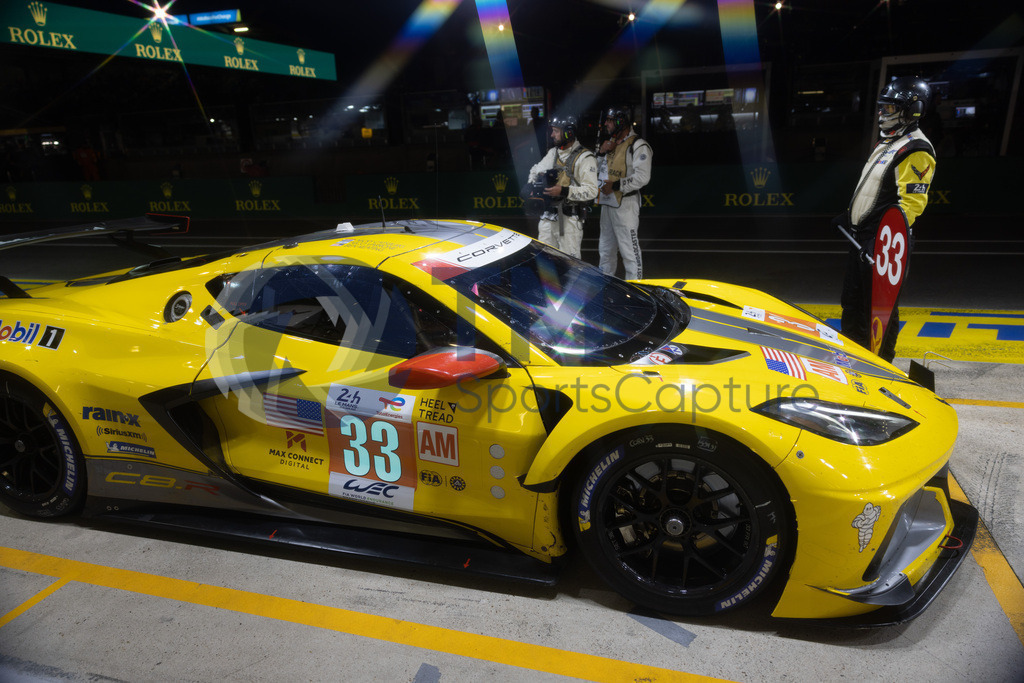 _R5M5912 | LE MANS,FRANCE,08.Jun.23 - MOTORSPORTS - WEC, FIA World Endurance Championships, 24 Hours of Le Mans, Circuit de la Sarthe, free practice 4. Image shows Nicky Catsburg (NED), Ben Keating (USA) and Nicolas Varrone (ARG/ Corvette Racing). Photo: Trainproduction / Matthias Trinkl