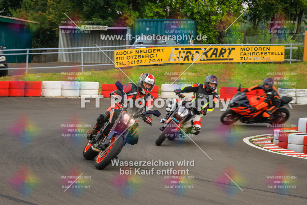 _DSK1981 | Hier findet Ihr Bilder von Touristenfahrten auf der Nürburgring Nordschleife oder von anderen Veranstaltungen die ich besucht habe. Viel Spass beim Durch Schauen 