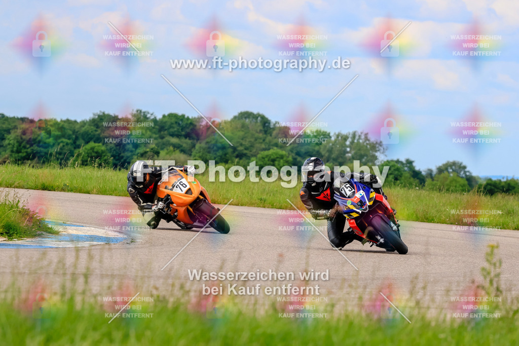 MotoTeam-1259 | Hier findet Ihr Bilder von Touristenfahrten auf der Nürburgring Nordschleife oder von anderen Veranstaltungen die ich besucht habe. Viel Spass beim Durch Schauen 