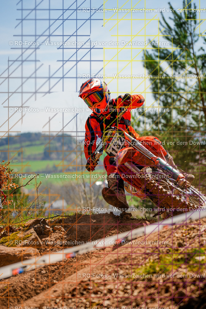 2 Lauf Mernes-931 | Sportfotografie von RO-Fotos: Motorsport, Motocross, Enduro, Laufveranstaltungen und Triathlon. Professionelle Fotos von Sportlern und Events. - Realisiert mit Pictrs.com