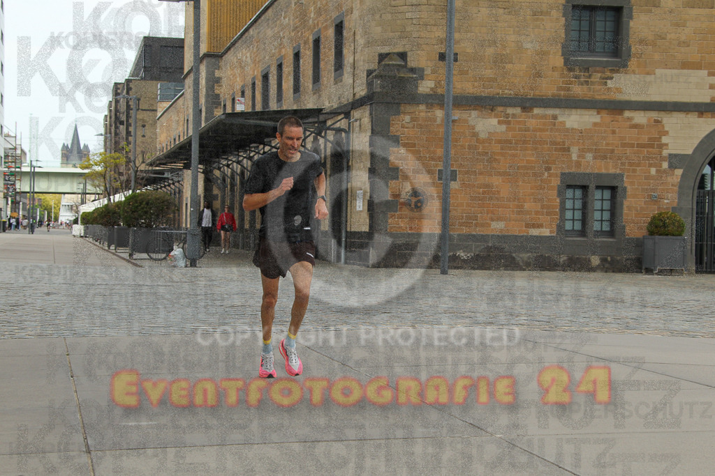 250920_1317_EV4_5184 | Sportfotografie im Rhein-Sieg Kreis, Köln, Bonn, NRW, Rheinland Pfalz, Hessen, etc. Unser Tätigkeitsfeld umfasst den Laufsport vom Volkslauf über den Marathon, Duathlon, Triathon bis zum Ultralauf wie Kölnpfad Ultra oder Schindertrail.