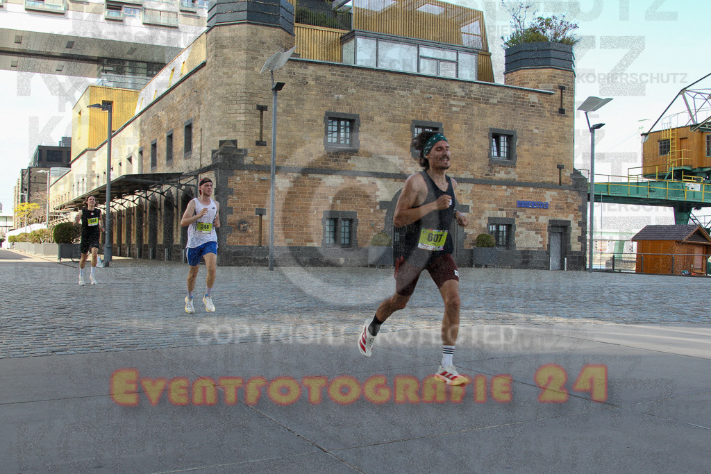250920_1448_EV4_7161 | Sportfotografie im Rhein-Sieg Kreis, Köln, Bonn, NRW, Rheinland Pfalz, Hessen, etc. Unser Tätigkeitsfeld umfasst den Laufsport vom Volkslauf über den Marathon, Duathlon, Triathon bis zum Ultralauf wie Kölnpfad Ultra oder Schindertrail.
