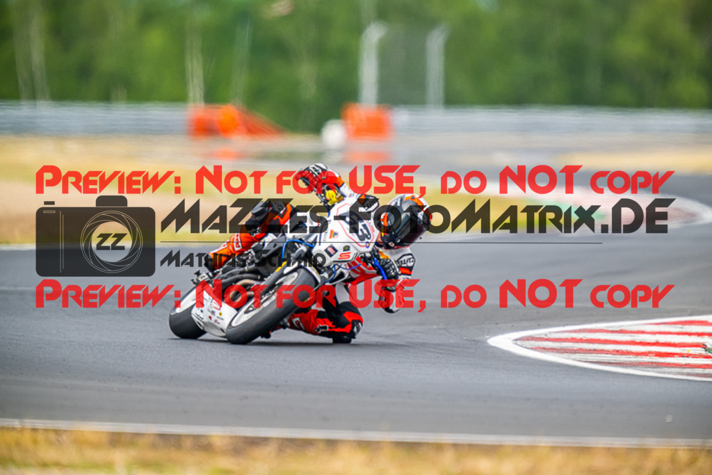 MaZZes_FotoMatrix_220625_1439 | TWINCUP