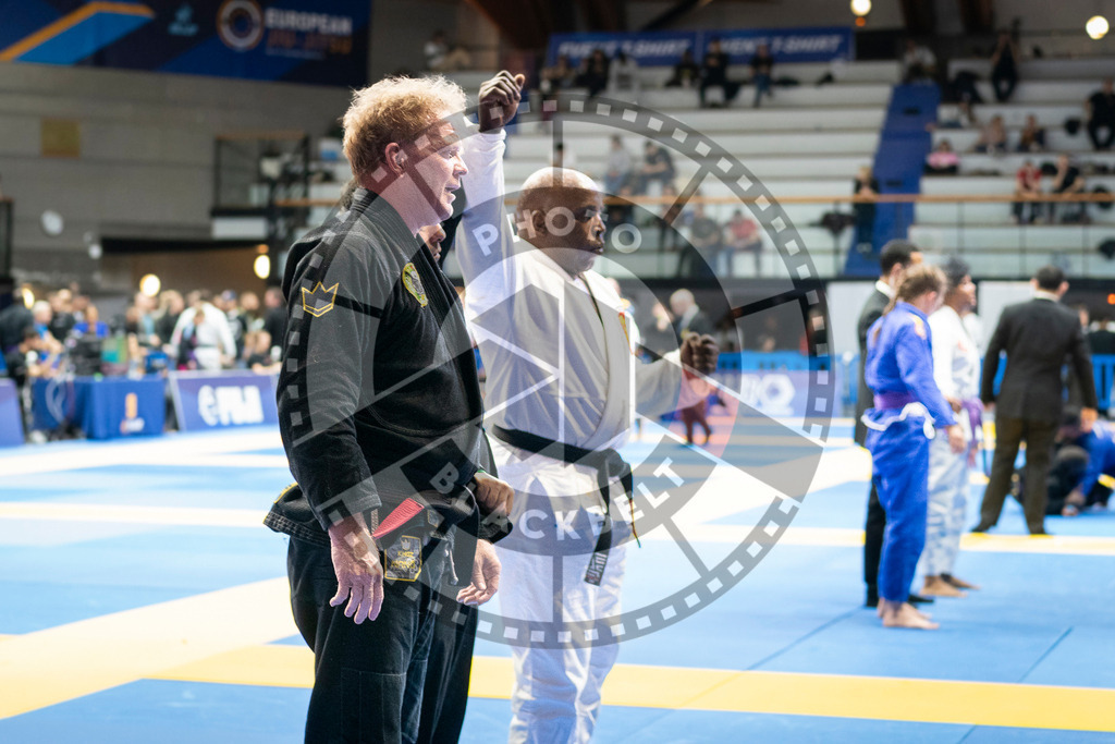 20240125PBB02836 | Fighters compete during the sixth day of the Brazilian Jiu-jitsu European Championship of the IBJJF in Paris, France, on January 25, 2024.