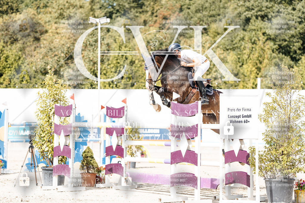 CK905166 | Turnierfotografie Pferdefotografie Trier Rheinland-Pfalz Pferdesport Reitsport Tierfotografie Sportfotografie Pferdevideo Pferdevideografie Equestrianvideography equestrianphotography  - Realisiert mit Pictrs.com