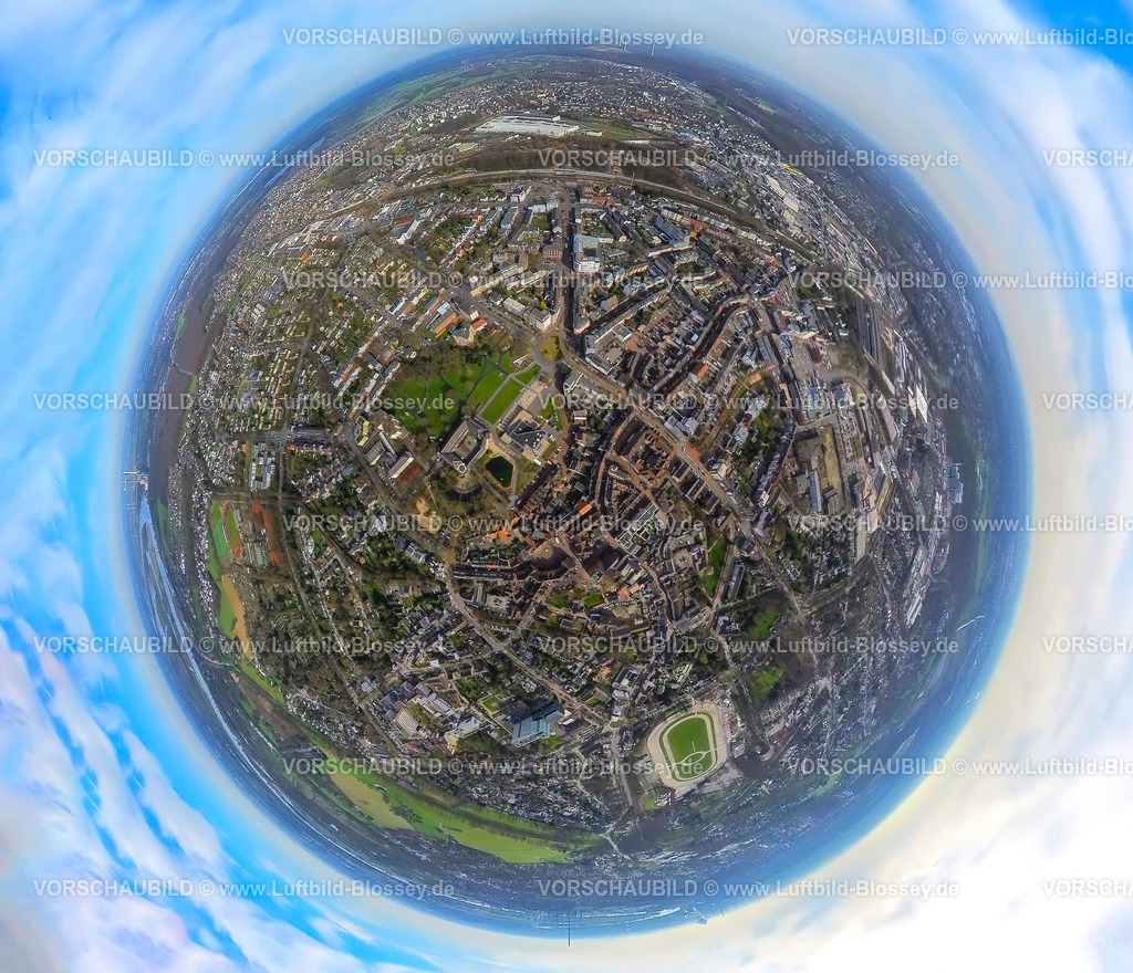 Dinslaken240390006Mitte | Luftbild, City mit Rathaus am Stadtpark und Ententeich, Theodor-Heuss-Gymnasium, Kathrin-Türks-Halle Theater, Erdkugel, Fisheye Aufnahme, Fischaugen Aufnahme, 360 Grad Aufnahme, tiny world, little planet, fisheye Bild, Dinslaken, Niederrhein, Nordrhein-Westfalen, Deutschland