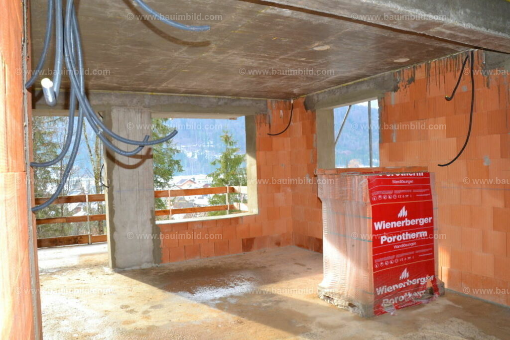 bib-lg17-elektroinstallation-0089 | Nach LV-Leistungsgruppen sortierte Detailfotos über den Bau eines Hauses. Alle Hausbau-Bilder direkt vom Urheber und Autor der Website Haus-Selber-Bauen.com