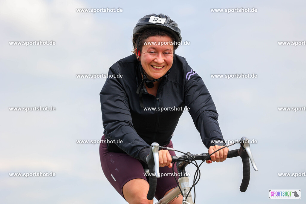 BR8A7030 | Stadttriathlon Erding 2025. #yourpictrs #sportshot_your_pictrs @Sportshotphotography #stadttriathlonerding Copyright: www.sportshot.de
