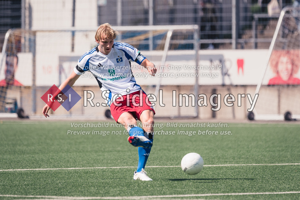 RS-1-070805 | Lukas Leonard Bornschein (#4, HSV, Teamkapitän)