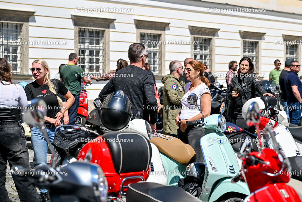 Lets Vespa togehter 2025_ Vespatreffen Neuhofen_ 27.04.2025-209 | 27.04.2025, Neuhofen, Kremsmuenster, AUT, Lets Vespa togehter 2025, Vespatreffen, im Bild Teilnehmer Vespatreffen, Motorsport Stadler©Copyright: Harald Dostal / fodo.media   Alle Bilder honorarfrei