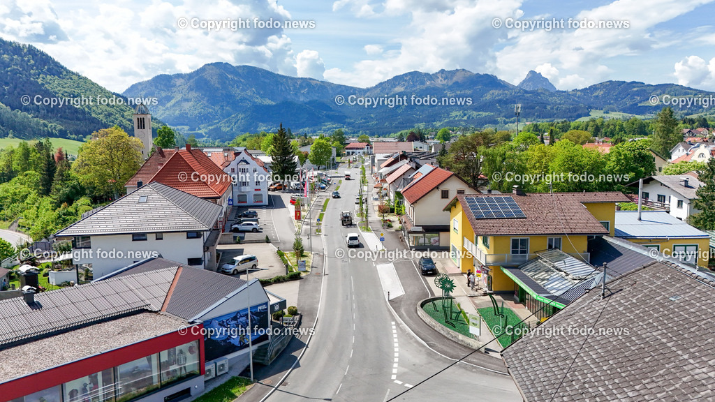 Scharnstein_ B120_ Zentrum_ 06.05.2024-24 | 06.05.2024, Scharnstein, AUT, B120, Bundesstrasse, im Bild Zentrum, Radweg